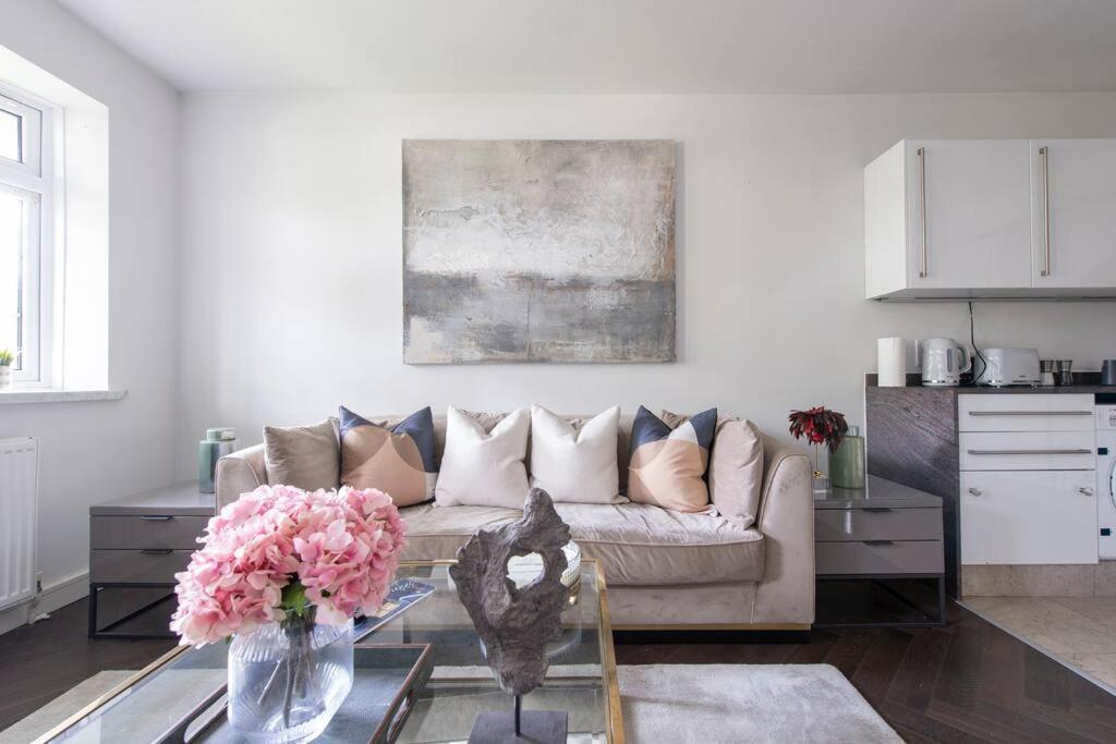 2 Bedroom Modern Urban Sanctuary 1Cc - Cherrydeal Londres Exterior foto