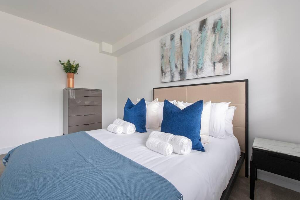 2 Bedroom Modern Urban Sanctuary 1Cc - Cherrydeal Londres Exterior foto